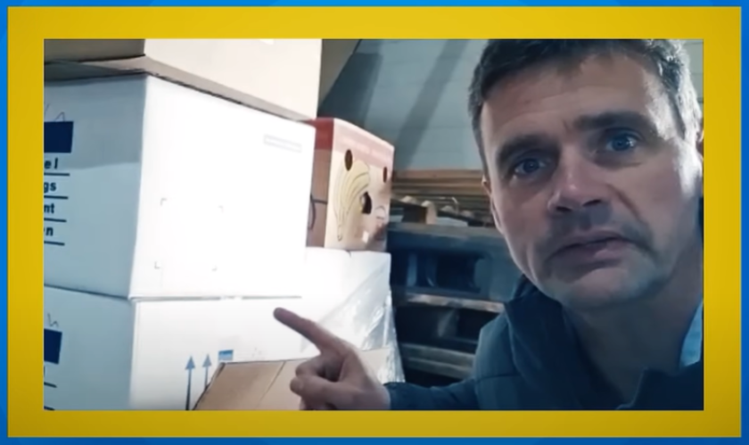 Arranging with the Kyiv Lion Foundation for more than 300 trucks of Humanitarian aid to go to Ukraine